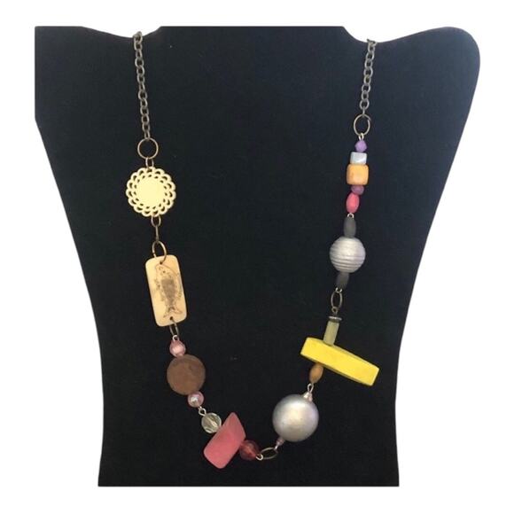 Vintage 1980’s Bohemian Multi Colors Shapes Materials Beaded Statement Necklace - Picture 5 of 9